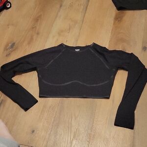 Pink Long Sleeved Athletic Long Sleeved Crop Top Size Large